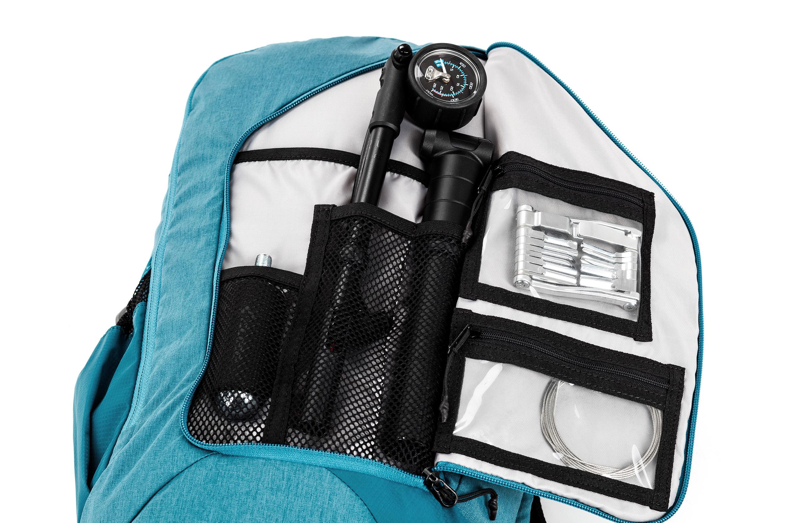 Cube Edge Trail Rucksack 16l blau - Image 3