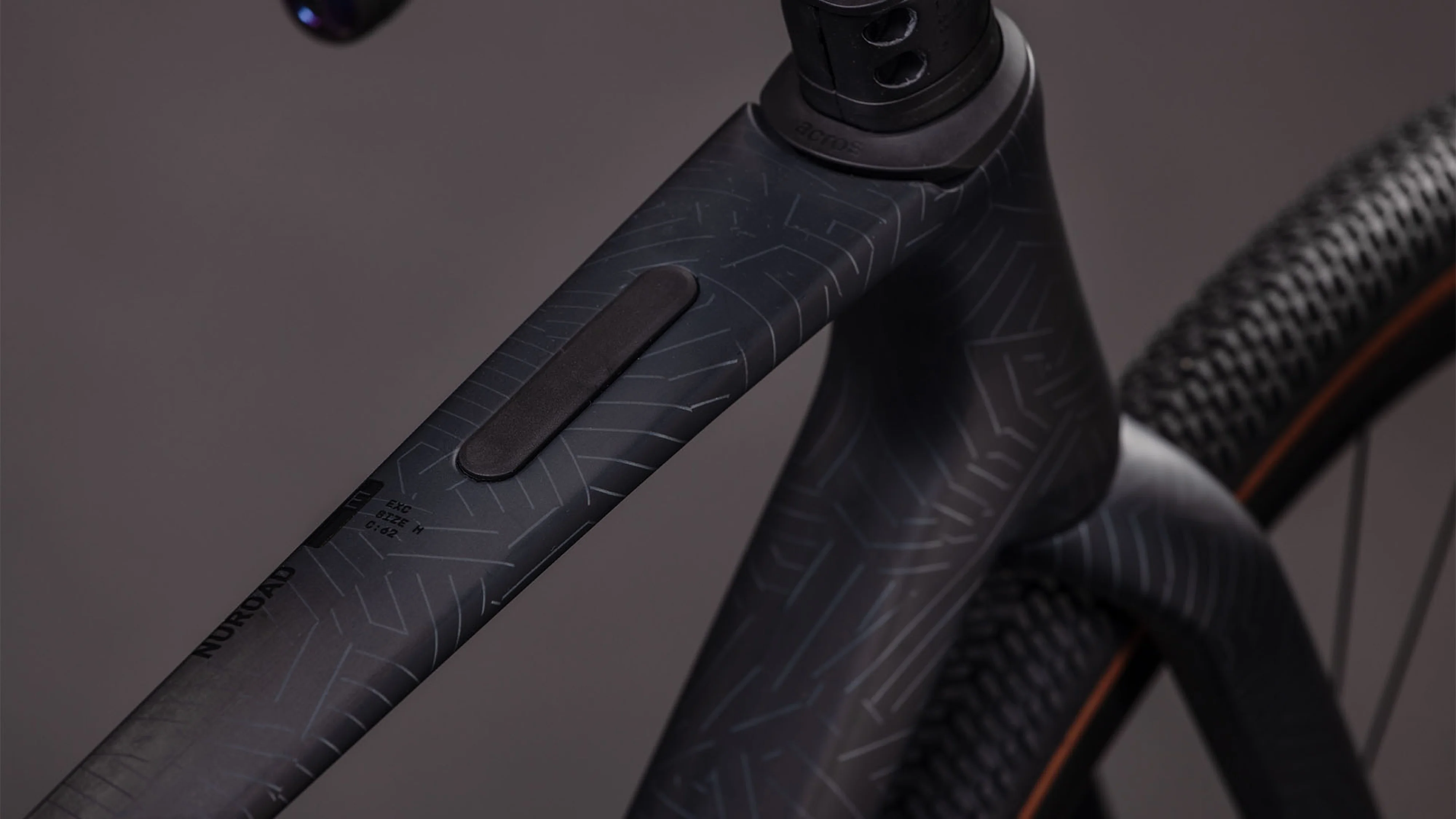 Cube Nuroad C:62 EXC  carbon´n´crisscross (2026) - Image 2
