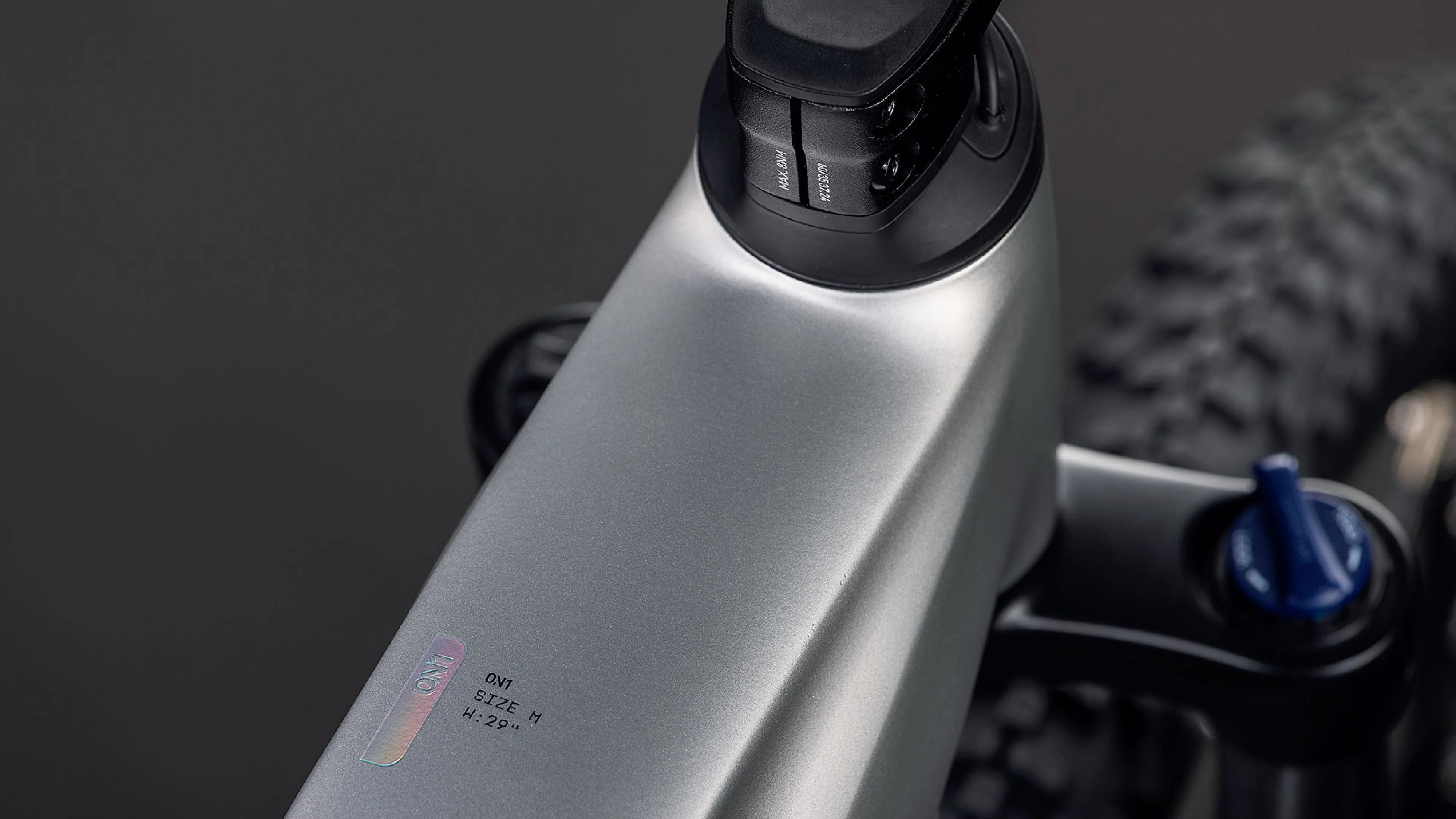 Cube Reaction Hybrid ONE 800 Trapez sleekgrey´n´prism (2026) - Image 3