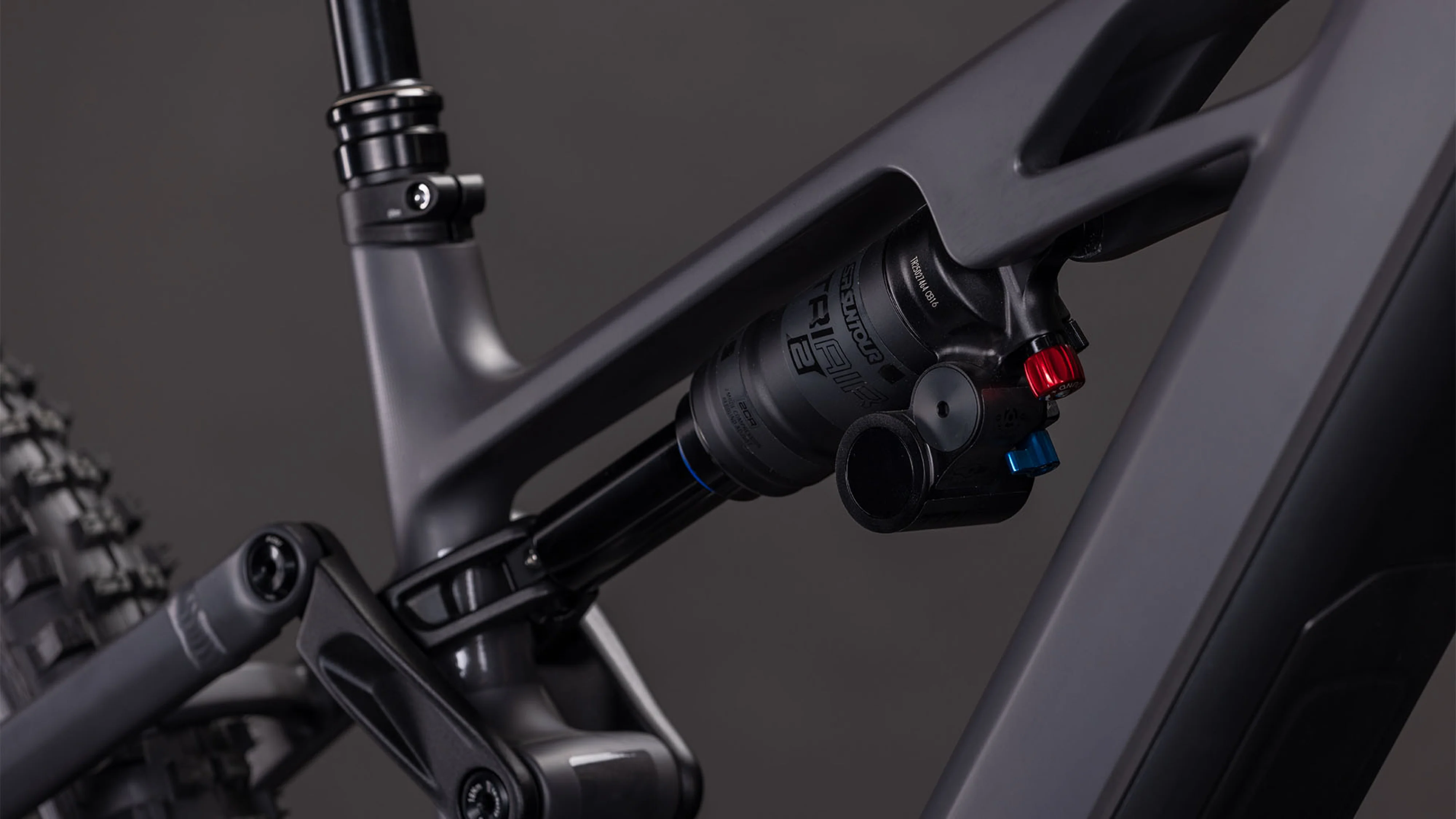 Cube Stereo Hybrid ONE77 HPC Race 800  irongrey´n´black (2026) - Image 6
