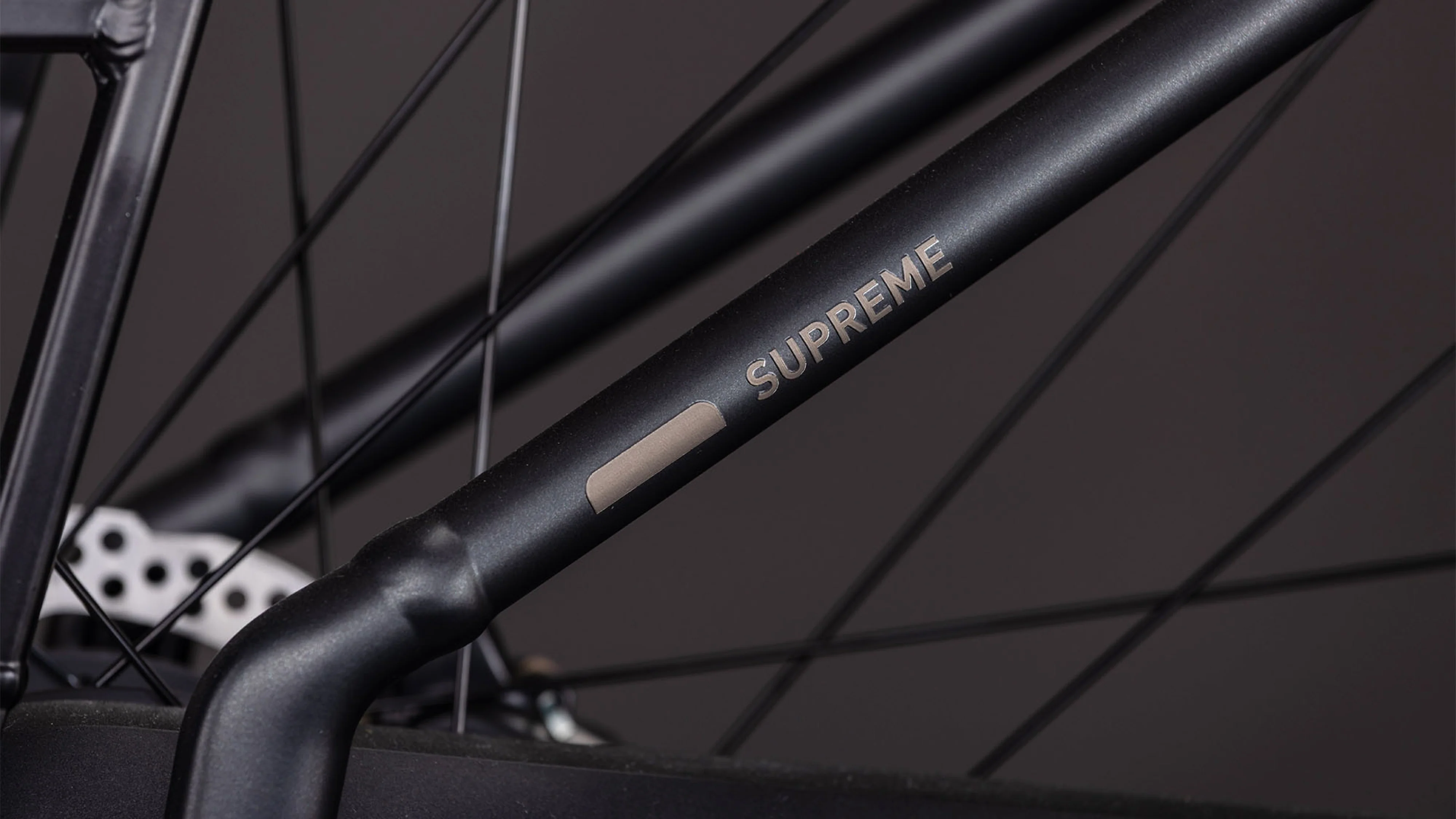 Cube Supreme Hybrid Comfort Pro 600 Easy Entry grey´n´chrome (2026) - Image 5