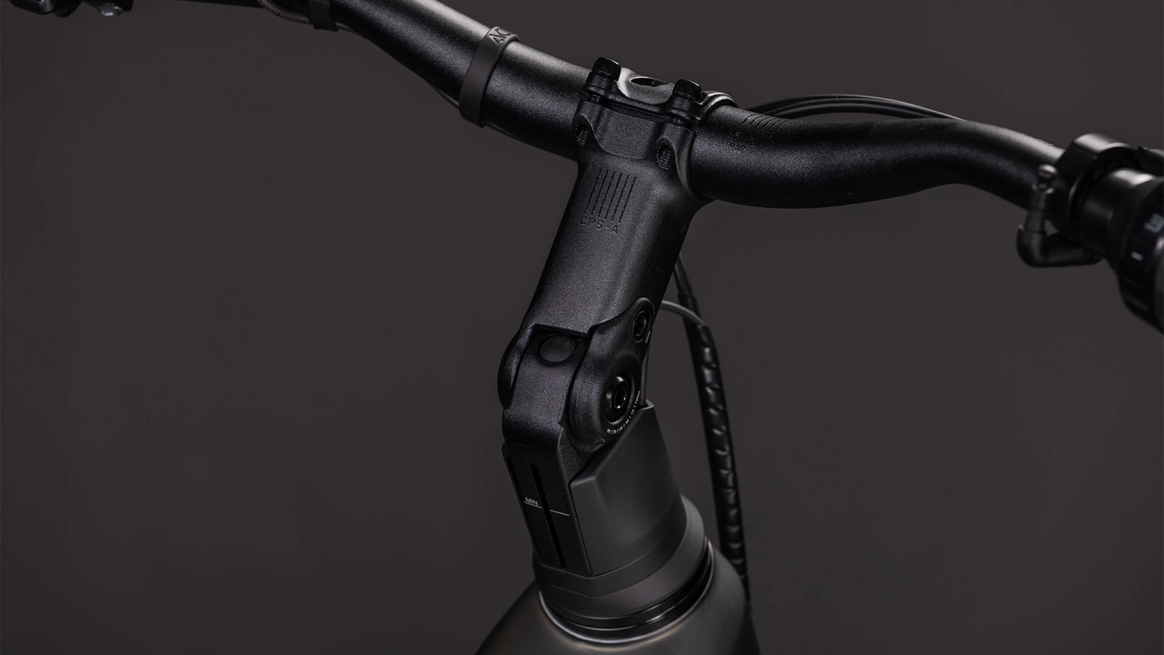 Cube Touring Hybrid Comfort SLX 800 Easy Entry charcoal´n´chrome (2026) - Image 3