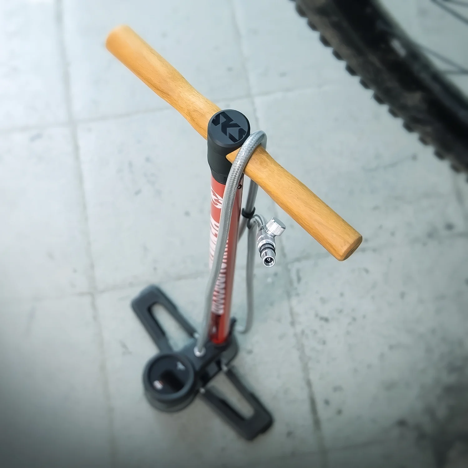 SKS Germany RENNKOMPRESSOR SUSPENSION Standpumpe Orange - Image 8