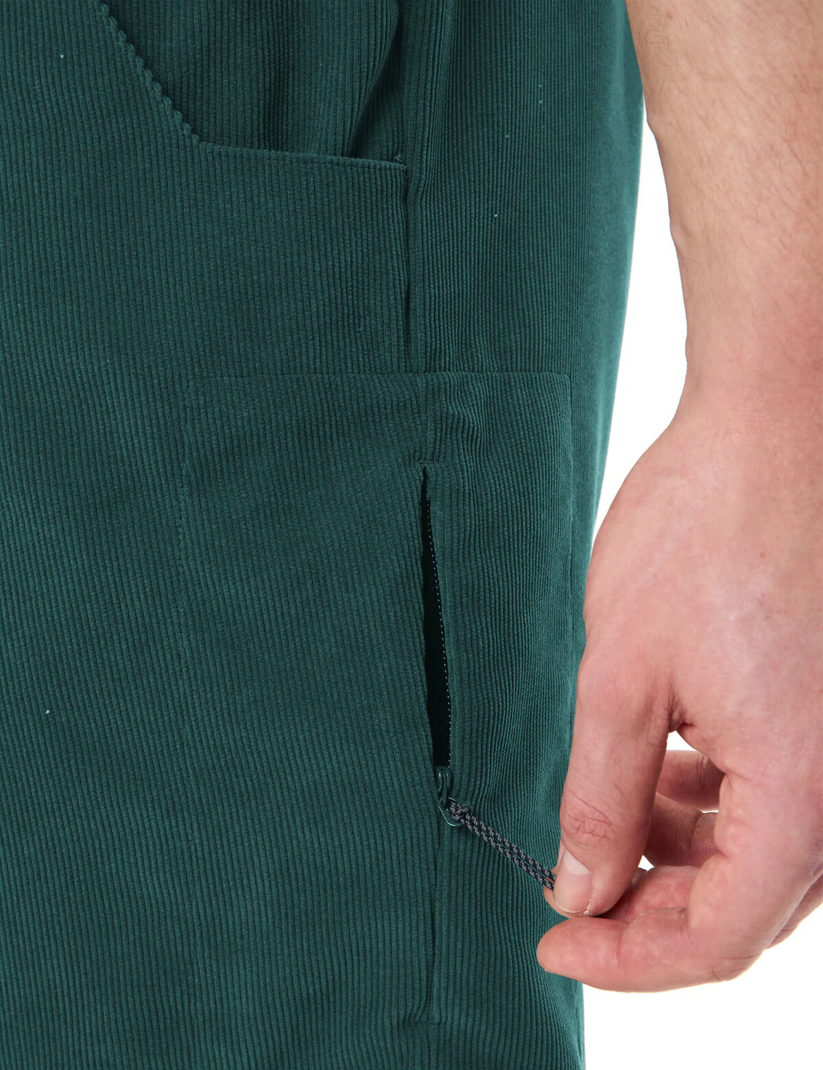 VAUDE Men's Loamer Base Cord Shorts deep pond - Image 5