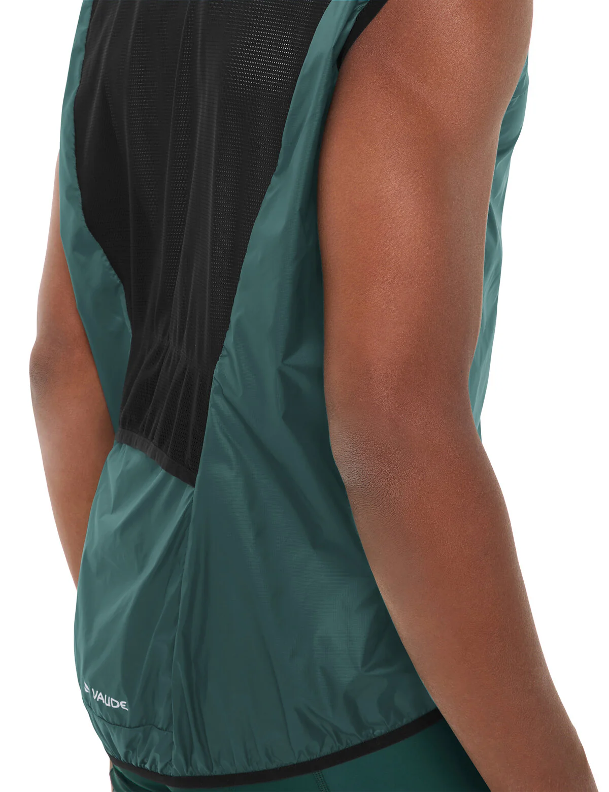 VAUDE Men's Matera Air Vest deep pond - Image 4