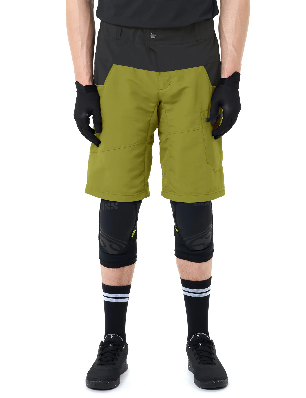 VAUDE Men's Qimsa Shorts II dark leaf - Image 6
